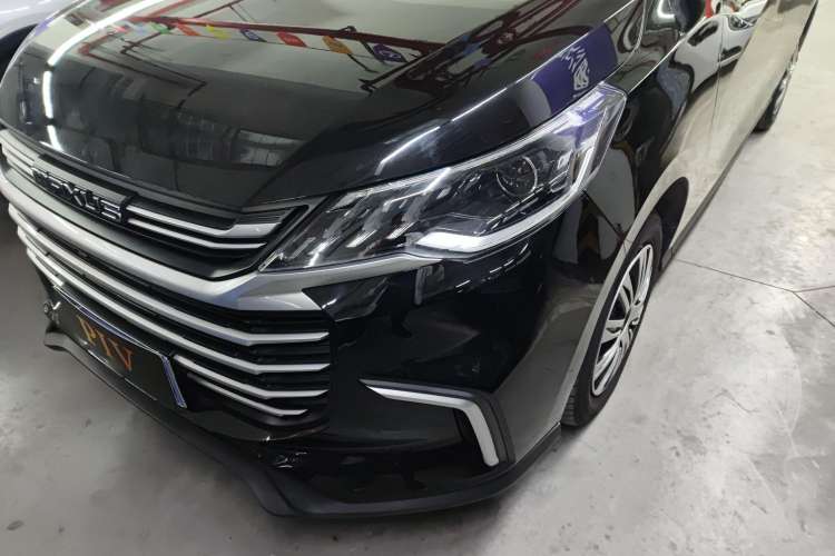 Used SAIC MAXUS G50 2022 1.5T Automatic Comfort Touring A Left Front Headlight