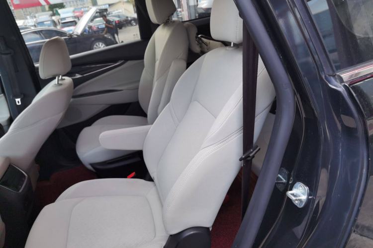Used SAIC MAXUS G50 2022 1.5T Automatic Comfort Touring A Left Rear Seat