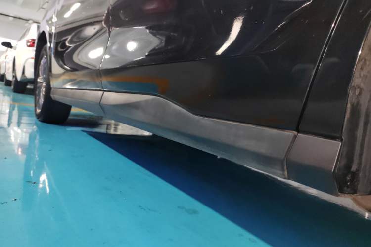 Used SAIC MAXUS G50 2022 1.5T Automatic Comfort Touring B Left Side Sill
