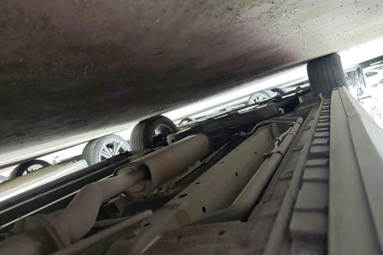 Used SAIC MAXUS G50 2022 1.5T Manual Touring A Left Side Sill