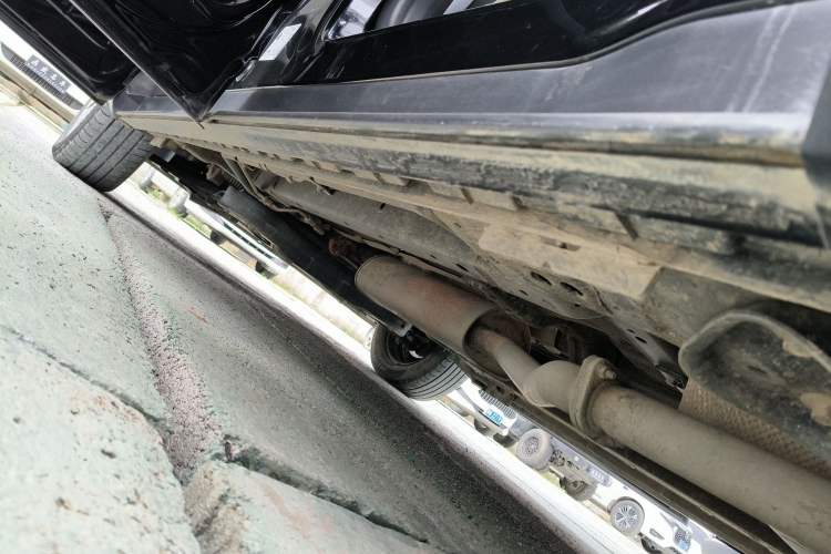 Used SAIC MAXUS G50 2022 1.5T Automatic Comfort Touring A Left Side Sill