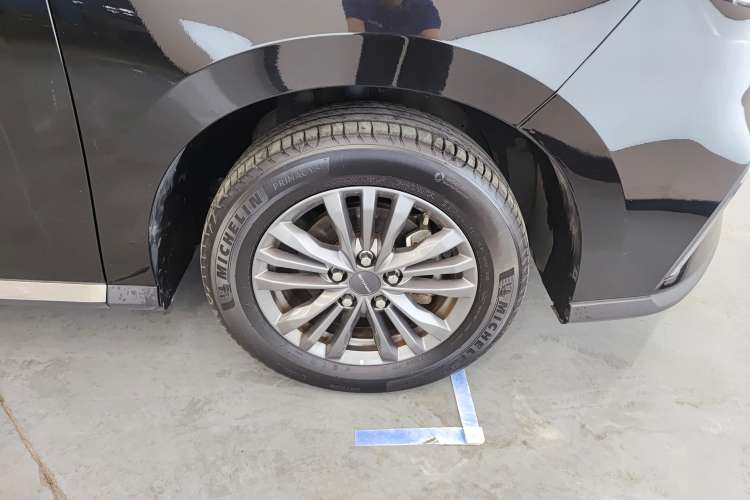 Used SAIC MAXUS G50 2022 1.5T Automatic Comfort Touring B Right Rear Wheel Hub