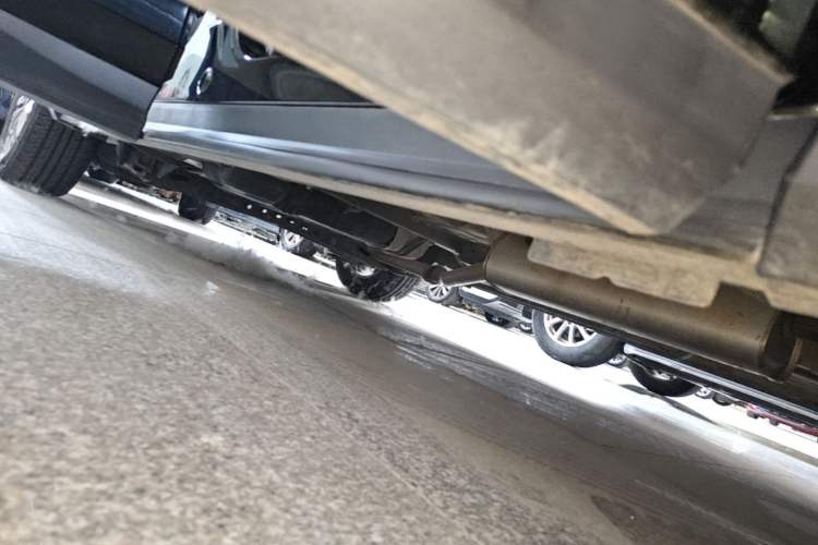 Used SAIC MAXUS G50 2022 1.5T Automatic Comfort Touring B Right Side Sill