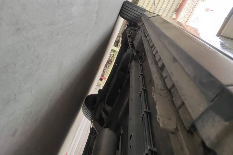 Used SAIC MAXUS G50 2022 1.5T Manual Touring A Right Side Sill