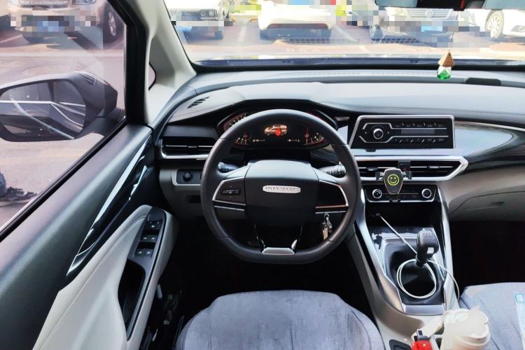 Used SAIC MAXUS G50 2022 1.5T Manual Touring A Steering Wheel