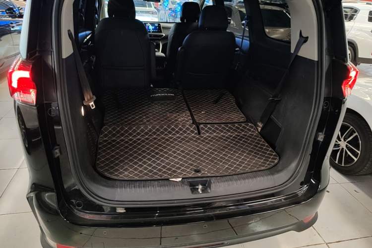 Used SAIC MAXUS G50 2022 1.5T Manual Comfort B Trunk