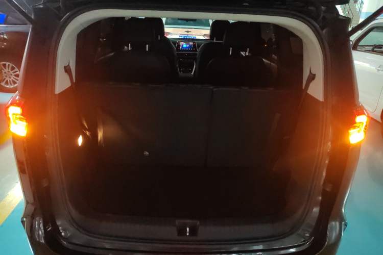 Used SAIC MAXUS G50 2022 1.5T Automatic Comfort Touring B Trunk