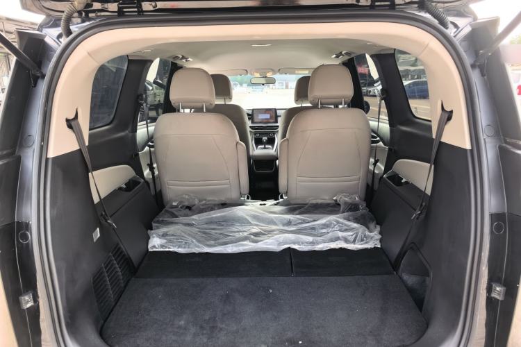 Used SAIC MAXUS G50 2022 1.5T Manual Touring A Trunk