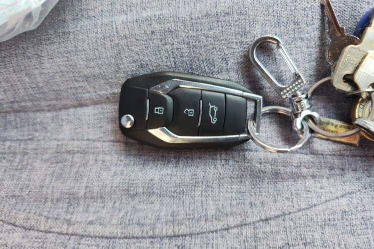 Used SAIC MAXUS G50 2022 1.5T Manual Touring A Vehicle Key