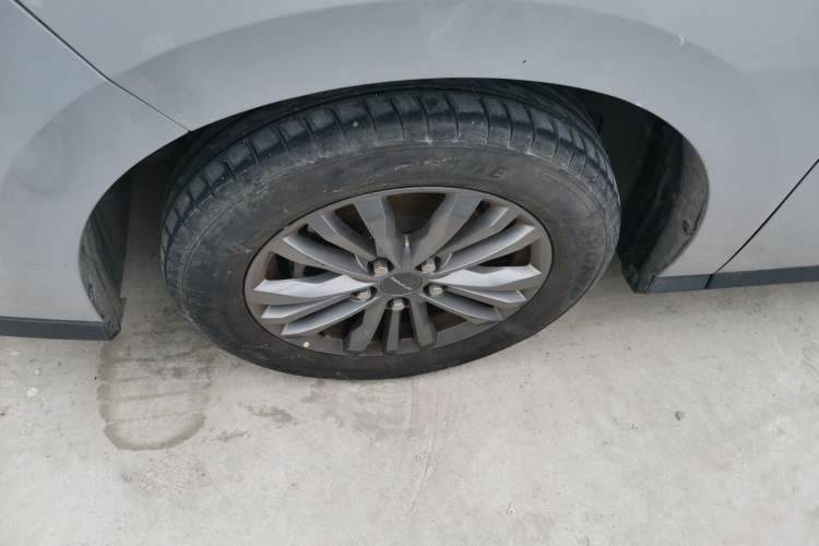 Used SAIC MAXUS G50 2022 1.5T Automatic Comfort Touring B Left Front Wheel Hub