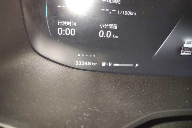 Used SAIC MAXUS G50 2022 1.5T Automatic Comfort Touring B Odometer Close Up