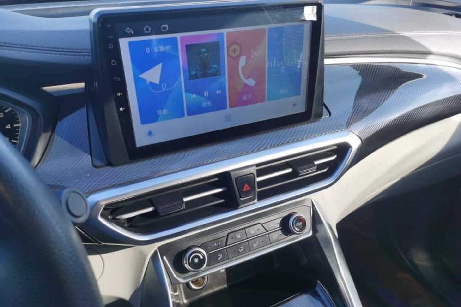 Used SAIC MAXUS G50 2022 1.5T Automatic Comfort Touring A Audio And AC Panel