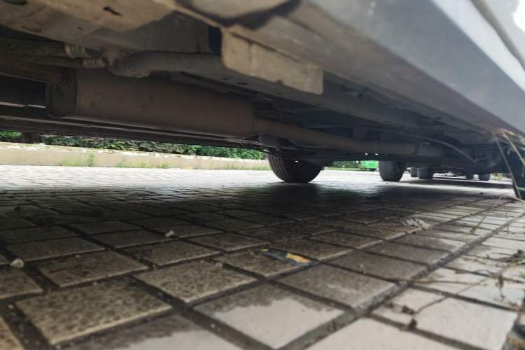 Used SAIC MAXUS G50 2022 1.5T Manual Touring A Chassis Front Left