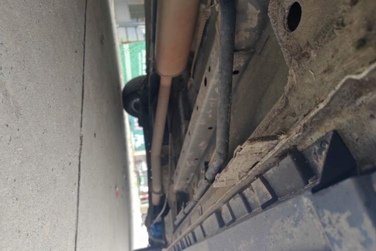 Used SAIC MAXUS G50 2022 1.5T Manual Comfort B Chassis Front Left