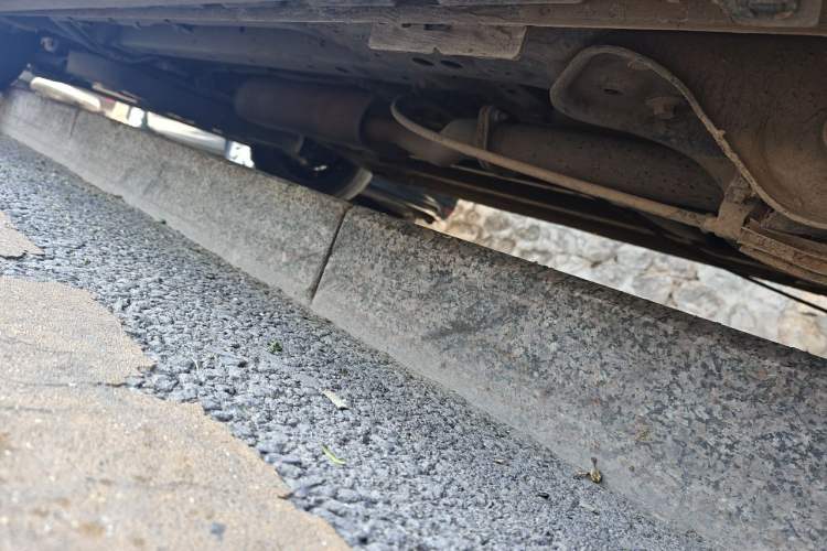 Used SAIC MAXUS G50 2022 1.5T Manual Touring A Chassis Rear Left
