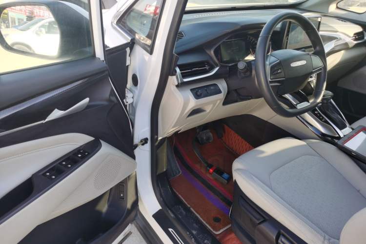 Used SAIC MAXUS G50 2022 1.5T Automatic Comfort Touring A Driver Seat