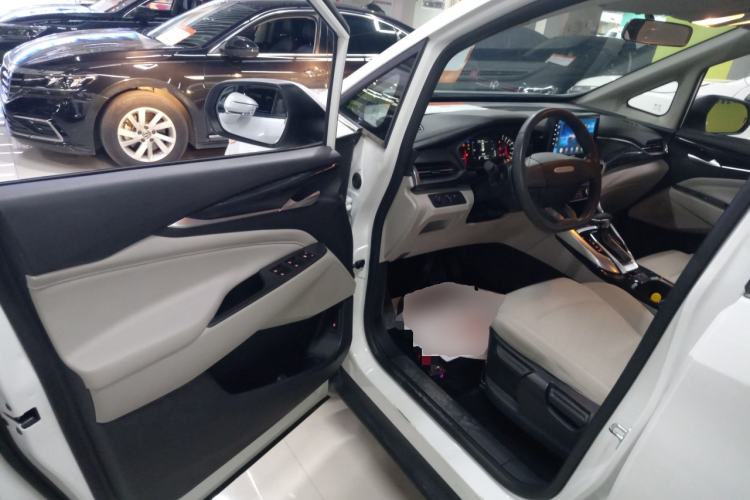 Used SAIC MAXUS G50 2022 1.5T Automatic Comfort Touring A Driver Seat
