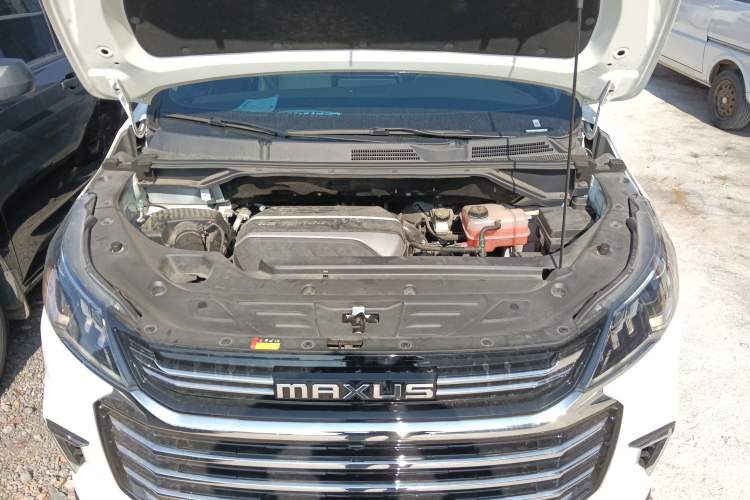 Used SAIC MAXUS G50 2022 1.5T Manual Comfort B Engine Bay