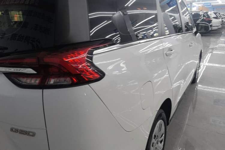 Used SAIC MAXUS G50 2022 1.5T Manual Touring A Exterior 3