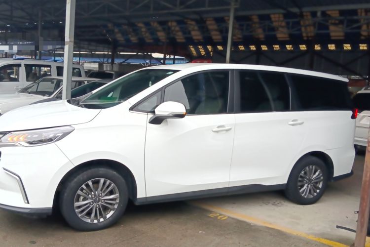 Used SAIC MAXUS G50 2022 1.5T Automatic Comfort Touring A Exterior 3