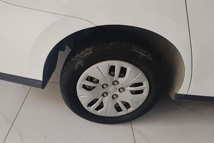 Used SAIC MAXUS G50 2022 1.5T Automatic Comfort Touring A Exterior 5