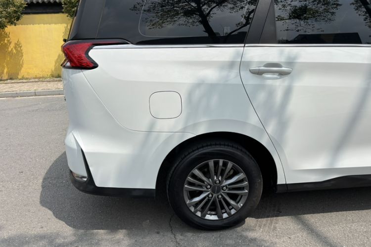 Used SAIC MAXUS G50 2022 1.5T Automatic Comfort Touring B Exterior 8