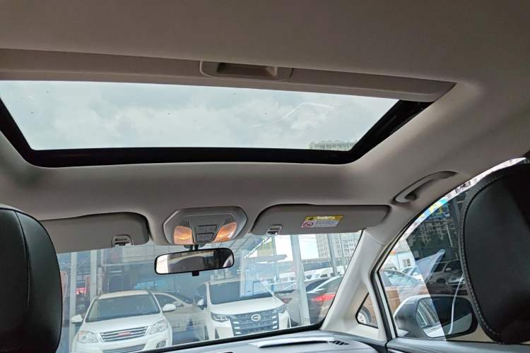 Used SAIC MAXUS G50 2022 1.5T Automatic Comfort Touring B Headliner