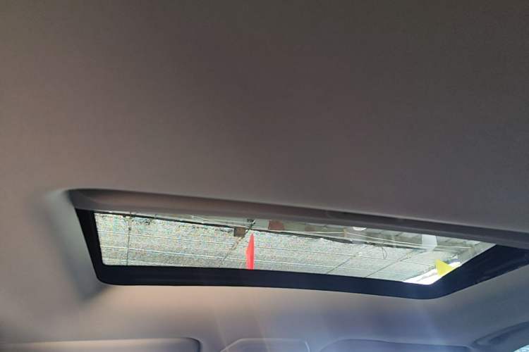 Used SAIC MAXUS G50 2022 1.5T Automatic Comfort Touring B Headliner
