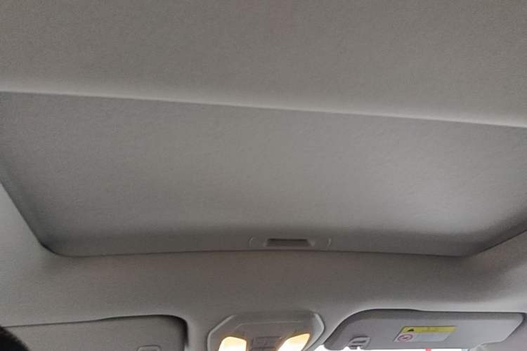 Used SAIC MAXUS G50 2022 1.5T Automatic Comfort Touring B Headliner