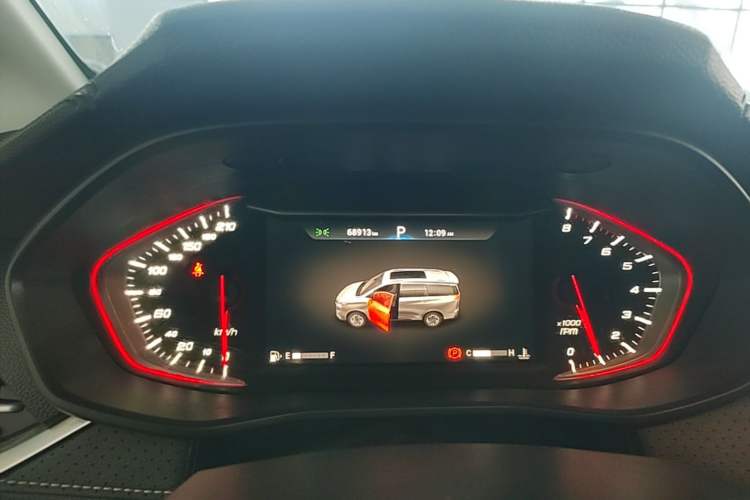 Used SAIC MAXUS G50 2022 1.5T Automatic Comfort Touring B Instrument Cluster