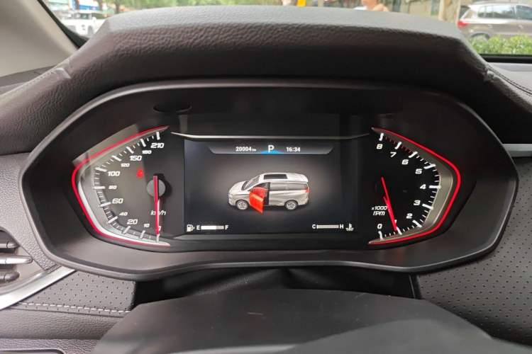 Used SAIC MAXUS G50 2022 1.5T Automatic Comfort Touring B Instrument Cluster