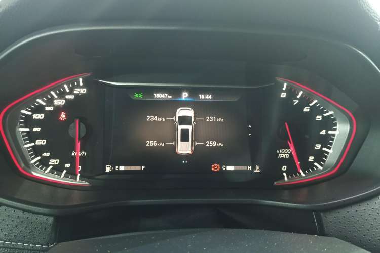 Used SAIC MAXUS G50 2022 1.5T Automatic Comfort Touring B Instrument Cluster
