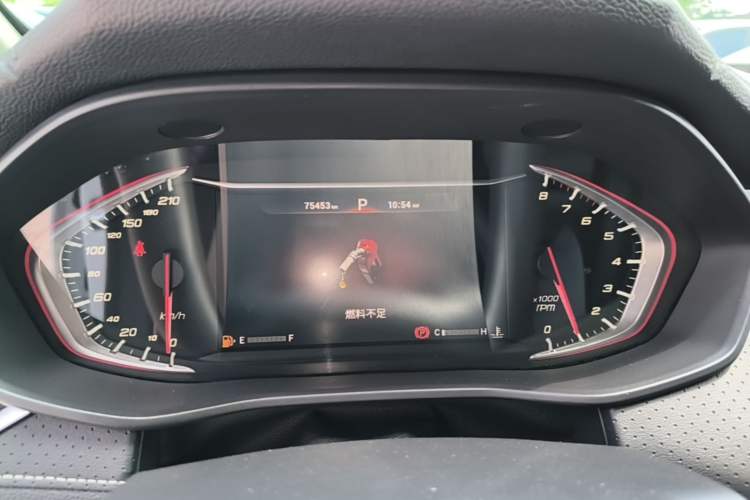 Used SAIC MAXUS G50 2022 1.5T Automatic Comfort Touring B Instrument Cluster