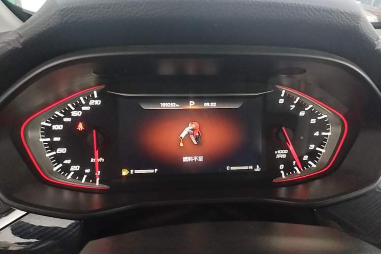 Used SAIC MAXUS G50 2022 1.5T Automatic Comfort Touring A Instrument Cluster