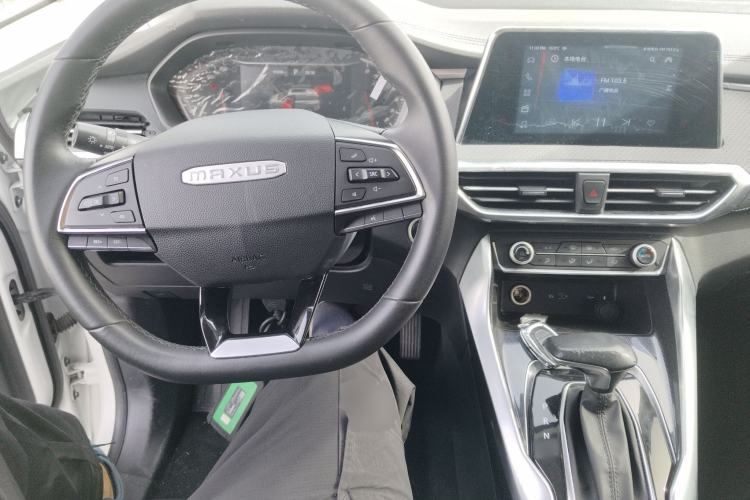 Used SAIC MAXUS G50 2022 1.5T Automatic Comfort Touring B Interior 2