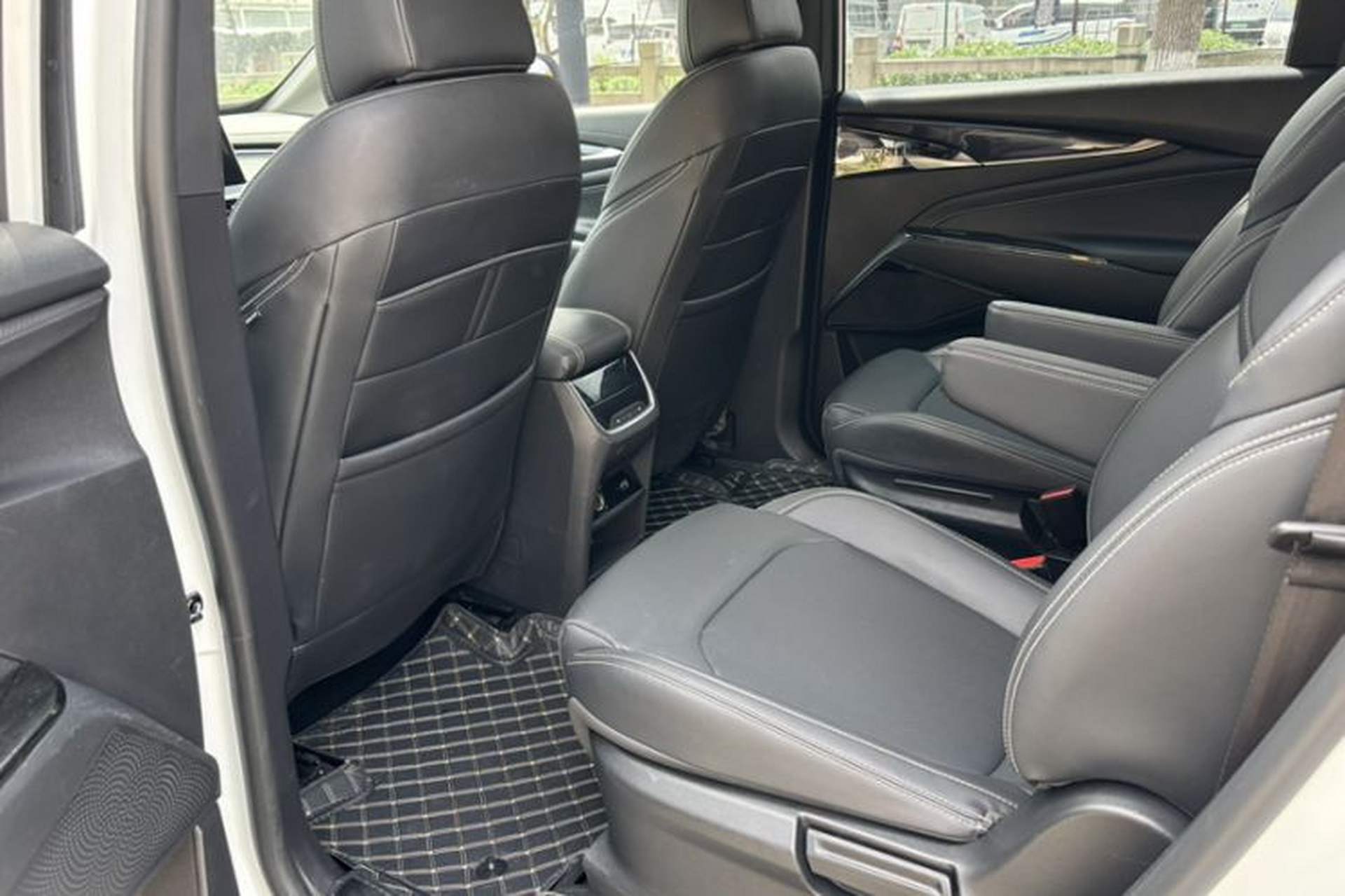Used SAIC MAXUS G50 2022 1.5T Automatic Comfort Touring B Interior 2