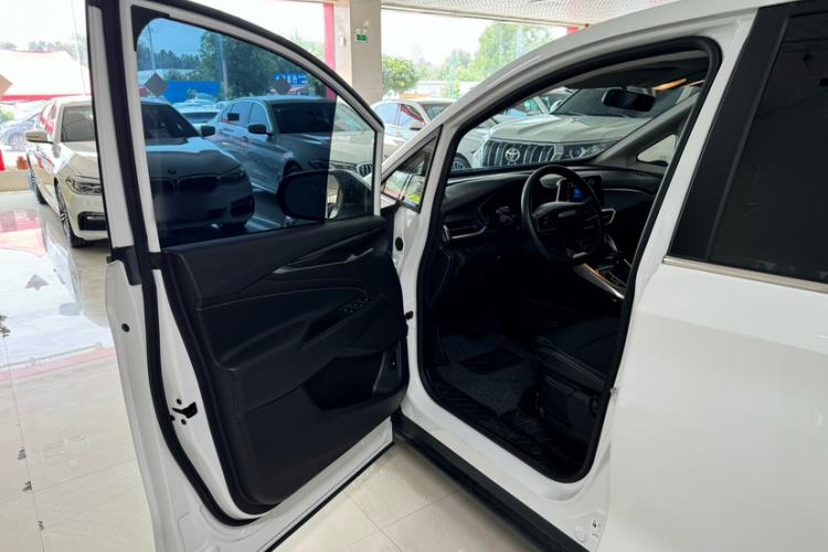 Used SAIC MAXUS G50 2022 1.5T Automatic Comfort Touring B Interior 3