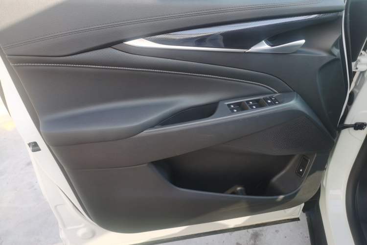 Used SAIC MAXUS G50 2022 1.5T Automatic Comfort Touring B Interior 6