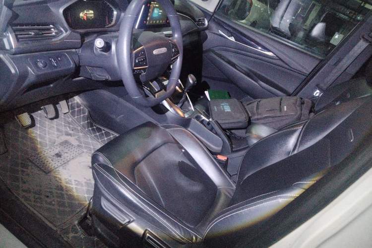 Used SAIC MAXUS G50 2022 1.5T Manual Comfort B Left Front Seat