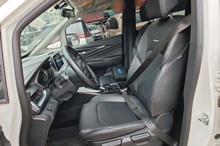 Used SAIC MAXUS G50 2022 1.5T Automatic Comfort Touring B Left Front Seat