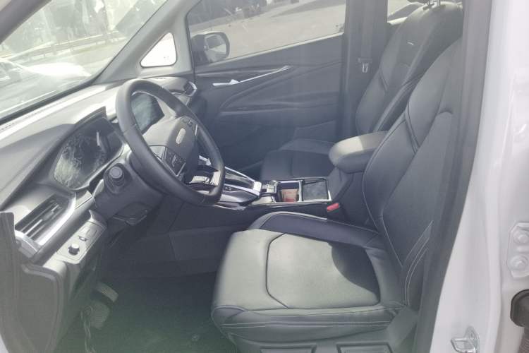 Used SAIC MAXUS G50 2022 1.5T Automatic Comfort Touring B Left Front Seat