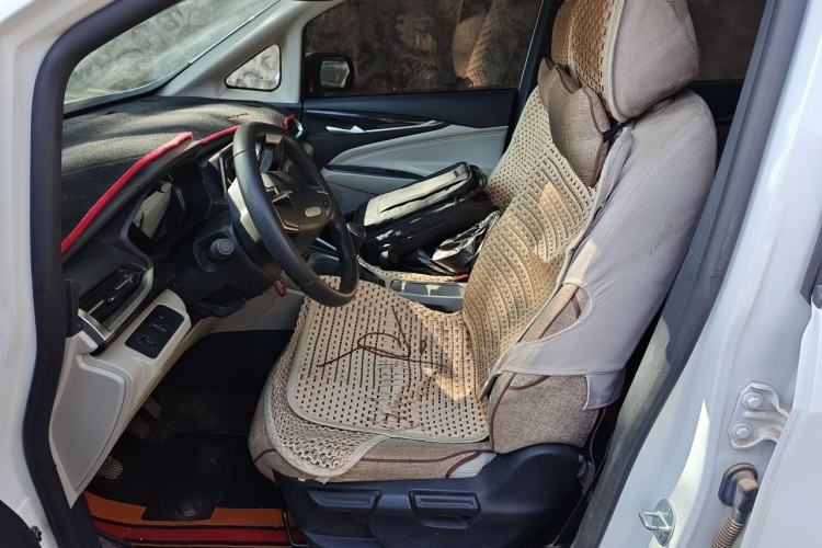 Used SAIC MAXUS G50 2022 1.5T Manual Touring A Left Front Seat