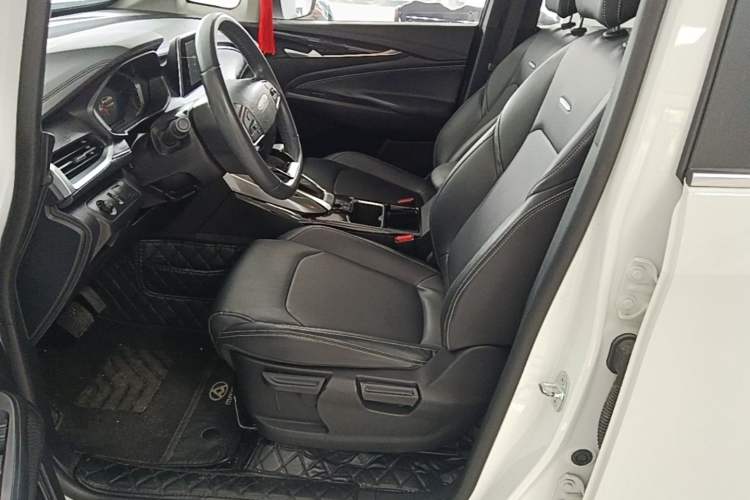 Used SAIC MAXUS G50 2022 1.5T Automatic Comfort Touring B Left Front Seat