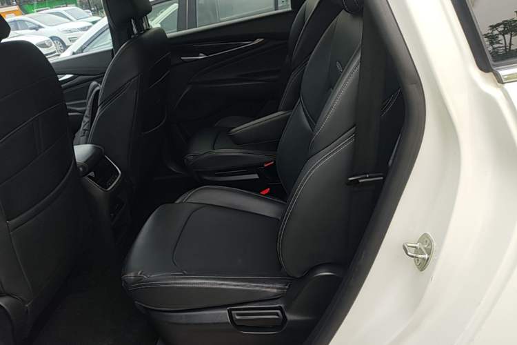 Used SAIC MAXUS G50 2022 1.5T Automatic Comfort Touring B Left Rear Seat