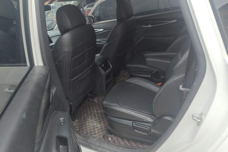 Used SAIC MAXUS G50 2022 1.5T Automatic Comfort Touring B Left Rear Seat