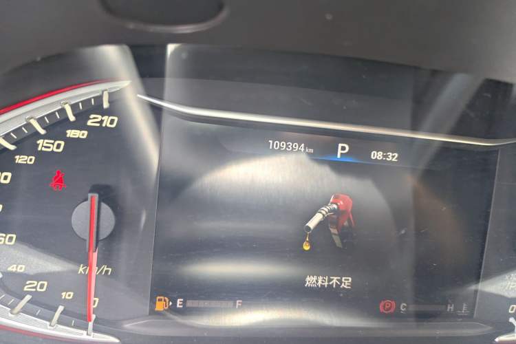 Used SAIC MAXUS G50 2022 1.5T Automatic Comfort Touring B Odometer Close Up