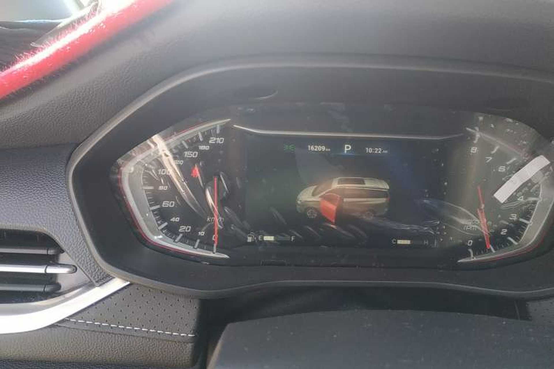 Used SAIC MAXUS G50 2022 1.5T Automatic Comfort Touring B Odometer Close Up