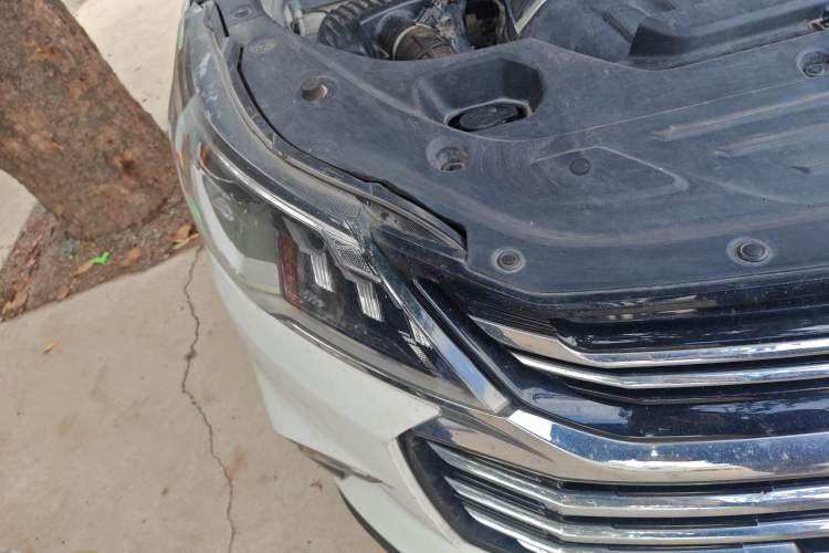 Used SAIC MAXUS G50 2022 1.5T Manual Comfort B Right Front Headlight