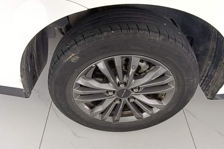 Used SAIC MAXUS G50 2022 1.5T Automatic Comfort Touring B Right Rear Wheel Hub