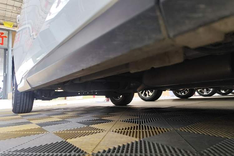Used SAIC MAXUS G50 2022 1.5T Automatic Comfort Touring B Right Side Sill